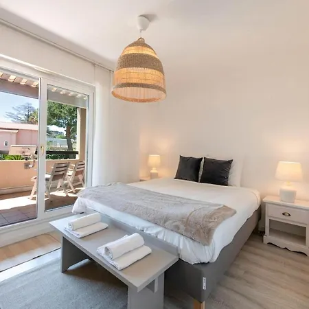 Two Bedroom Cap D' Hébergement de vacances *