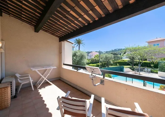Two Bedroom Cap D' Holiday home Antibes