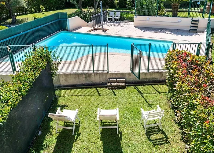 Holiday home Two Bedroom Cap D'